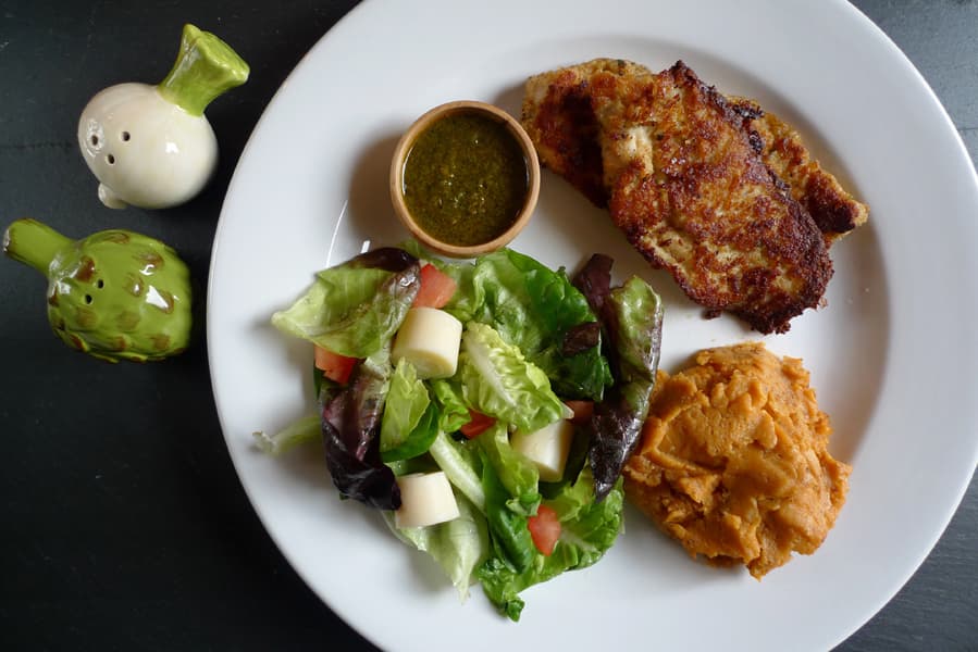 Chicken Cutlets with Creamy Lemon Basil Sauce