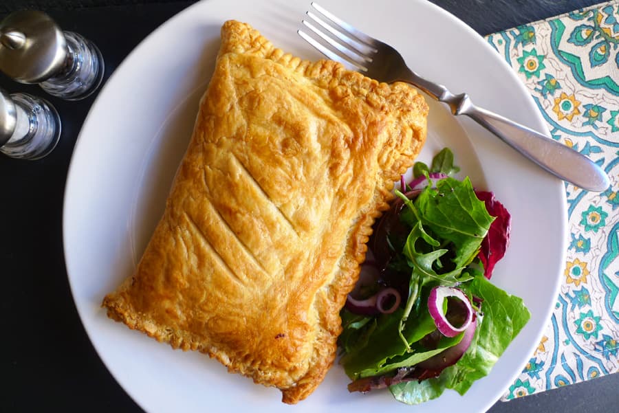 Country Beef Pot Pie Pastries