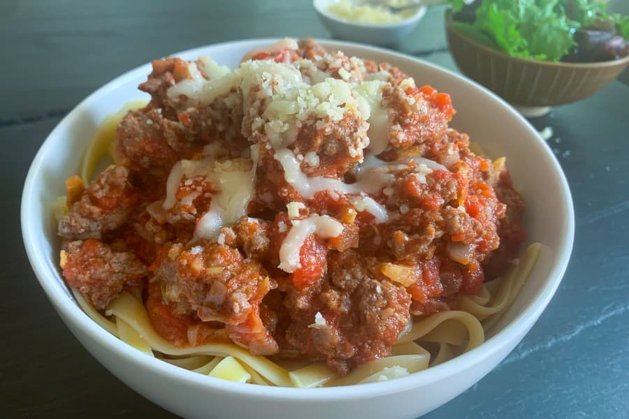 Fettuccine Bolognese with Artichoke